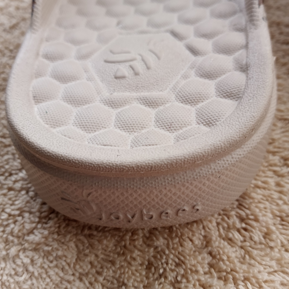NWOT Joybees Animal Print Sandals - Picture 11 of 12